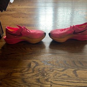 Nike vaporfly size 11